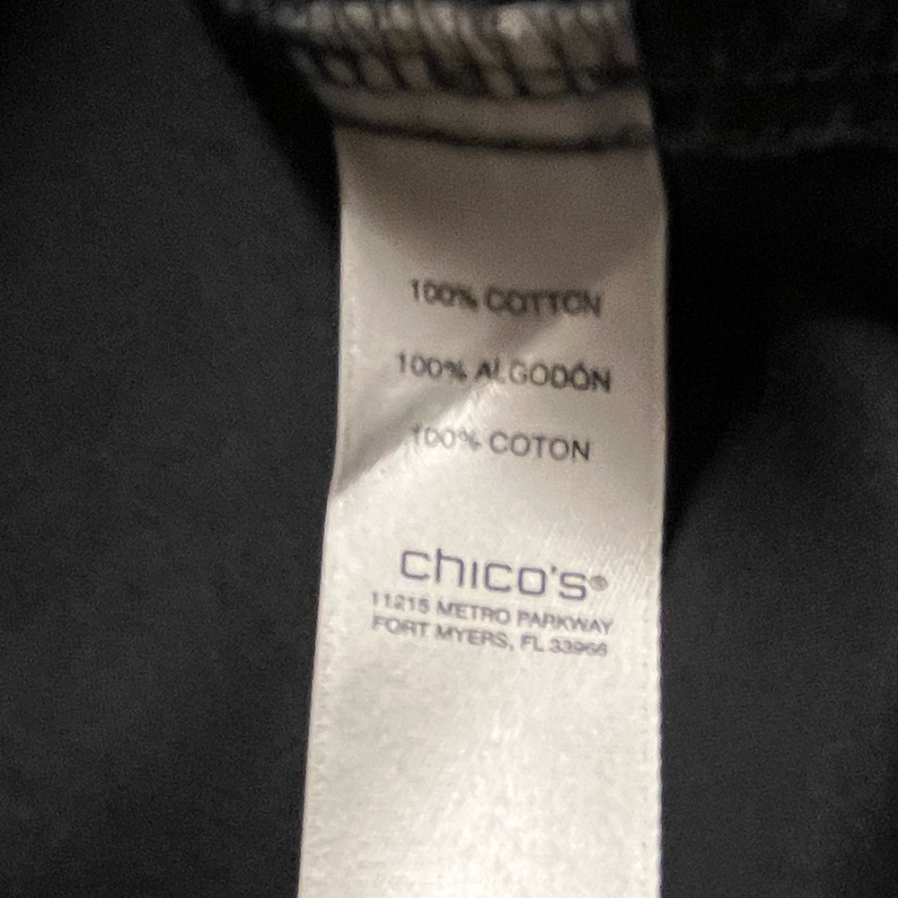 Chico's Wrinkle Resistant Black Button Top/Tunic, 2 - Picture 5 of 6